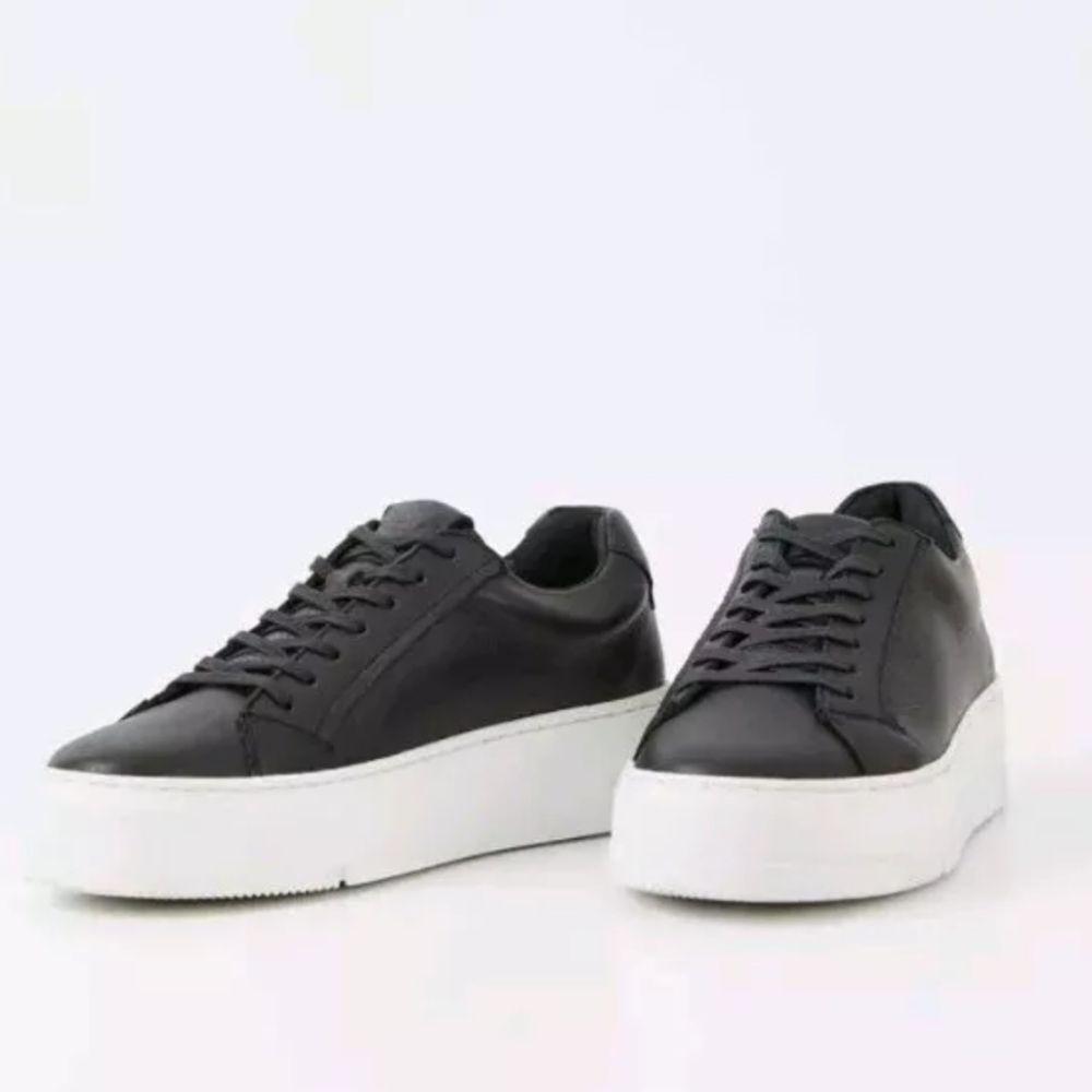 Vagabond Judy Black Leather Platform Sneakers - Picture 13 of 13